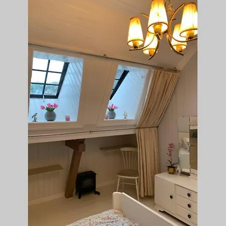 Koselig Jugendleilighet شقة